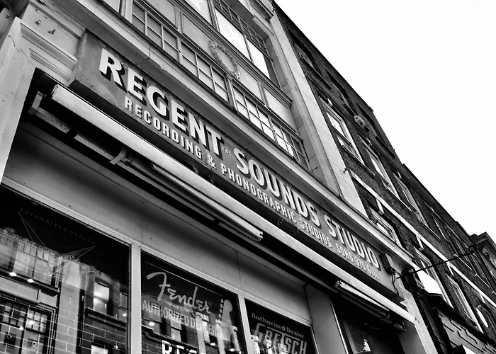 Chateau Denmark LondonHotel Stelle