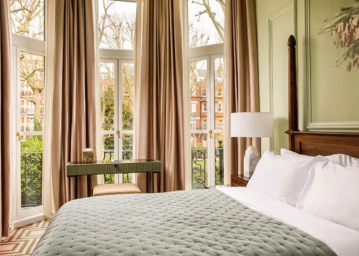 Ellen KensingtonHotel Stelle