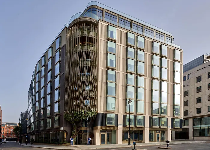 Botree London, Curio Collection By HiltonHotel Stelle